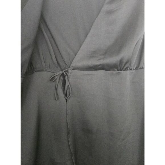 Women's Never Fully Dressed Black Vienna Satin Wrap Dress Size Medium Long Sleev - Picture 3 of 10